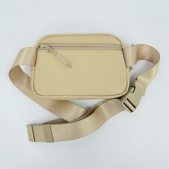 Zyia Bag Crisp Khaki Crossbody Belt Bag - Picture 7 of 12